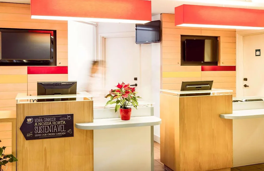 Ibis Porto Centro Sao Bento-1